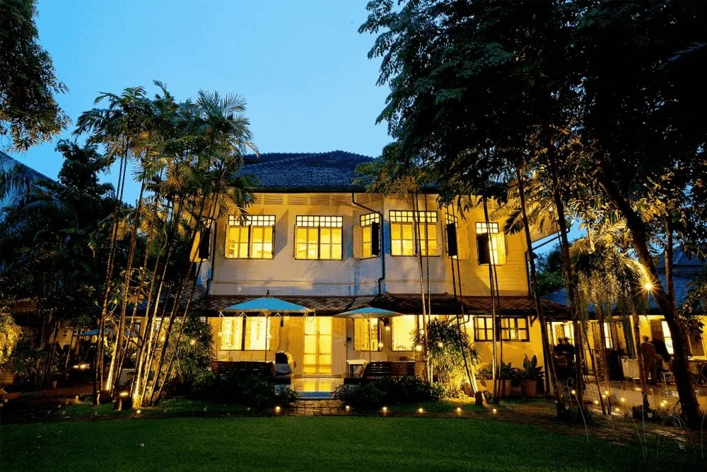 The Museum of Floral Culture consists of a teak mansion which houses floral exhibits.