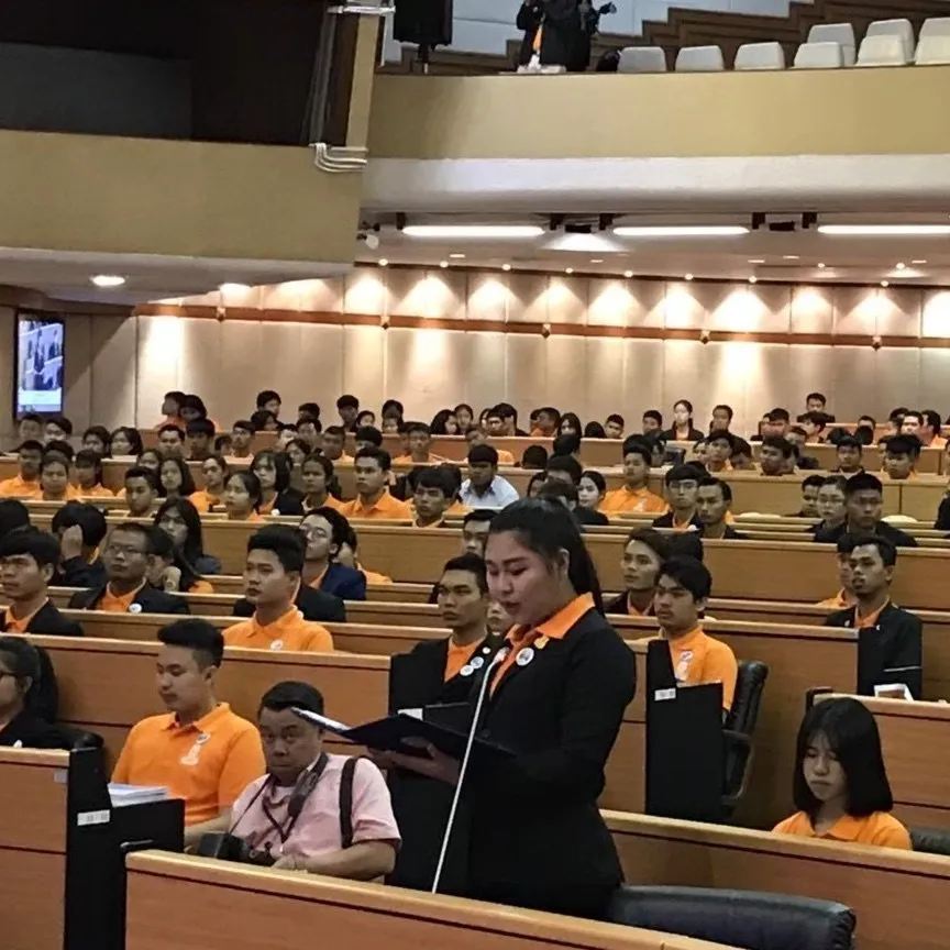 A presenter from the Children and Youth Council of Thailand (CYCT)