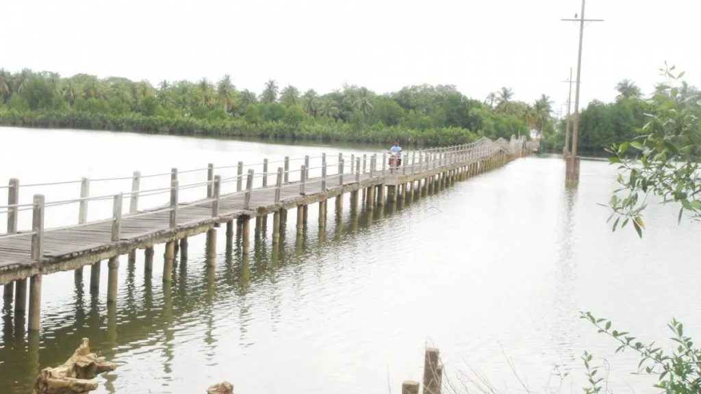Saphan Khoi Roi Pi, which means, "Bridge of a Century-long Wait."