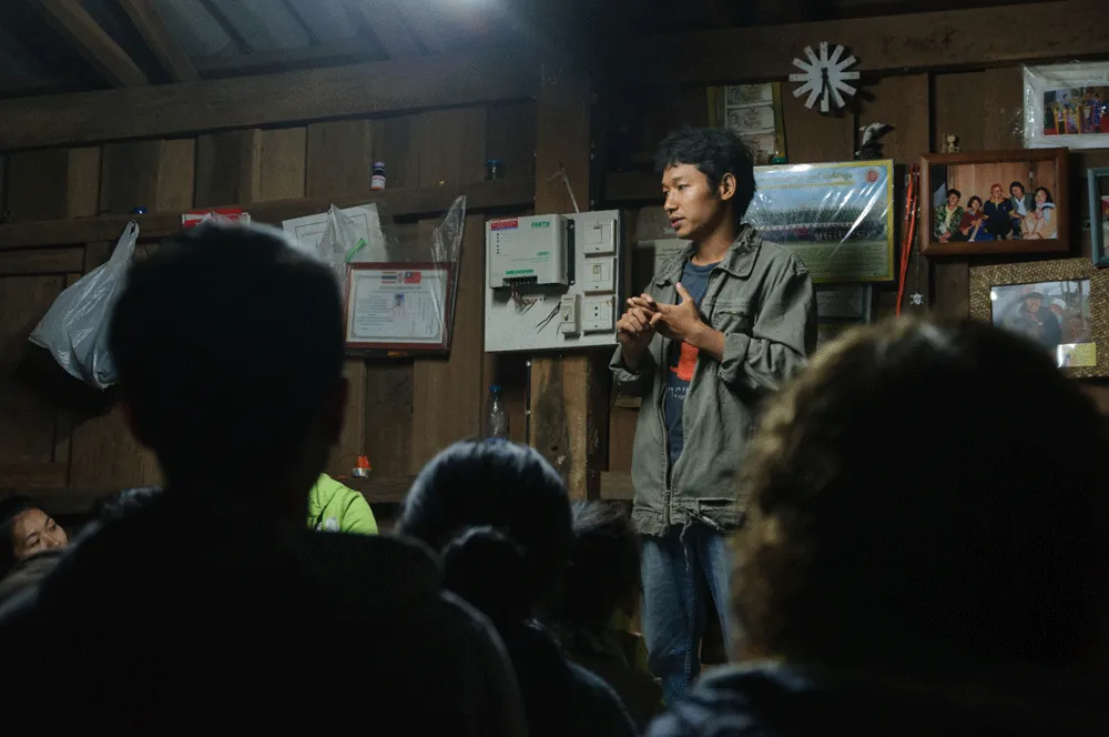 Lee Ayu Chuepa working with Child's Dream Foundation to improve rural education. 