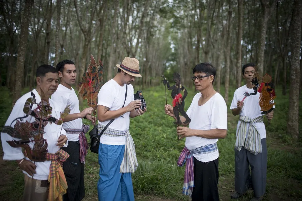 Liphon Tai residents sharing their traditional puppets