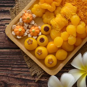 A variety of Thai desserts