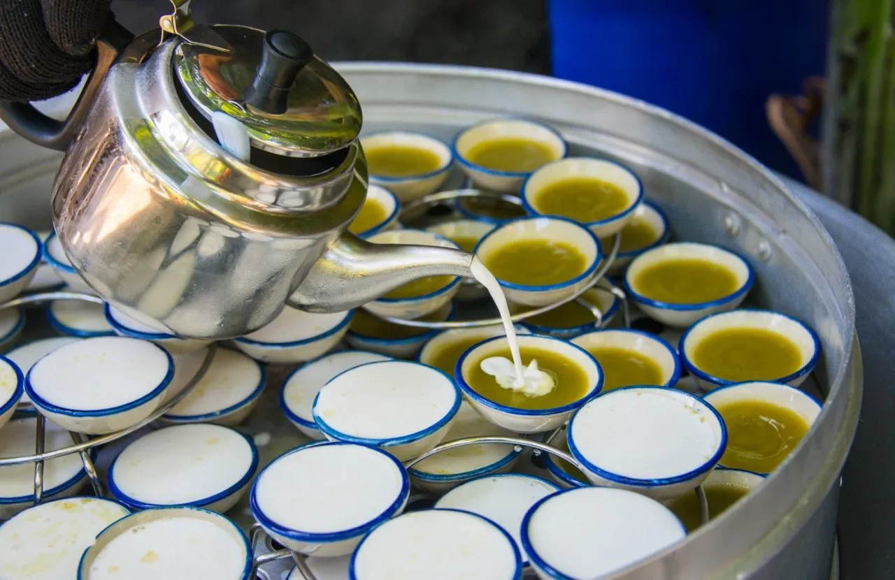 Thai dessert called Khanom tuay