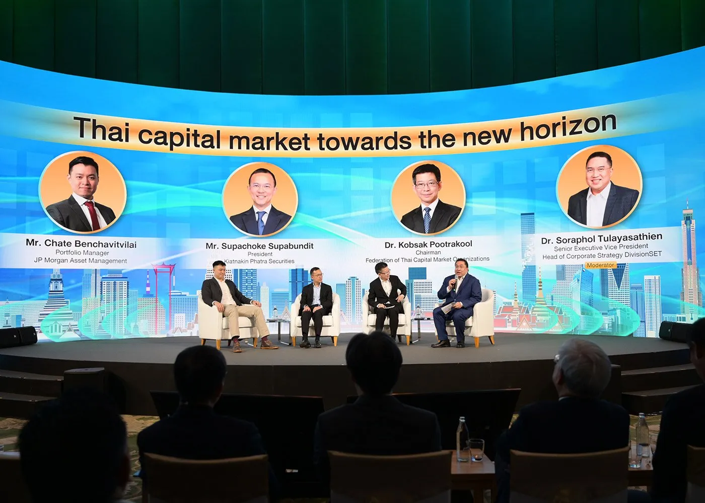 The "Thai capital market towards the new horizon" session