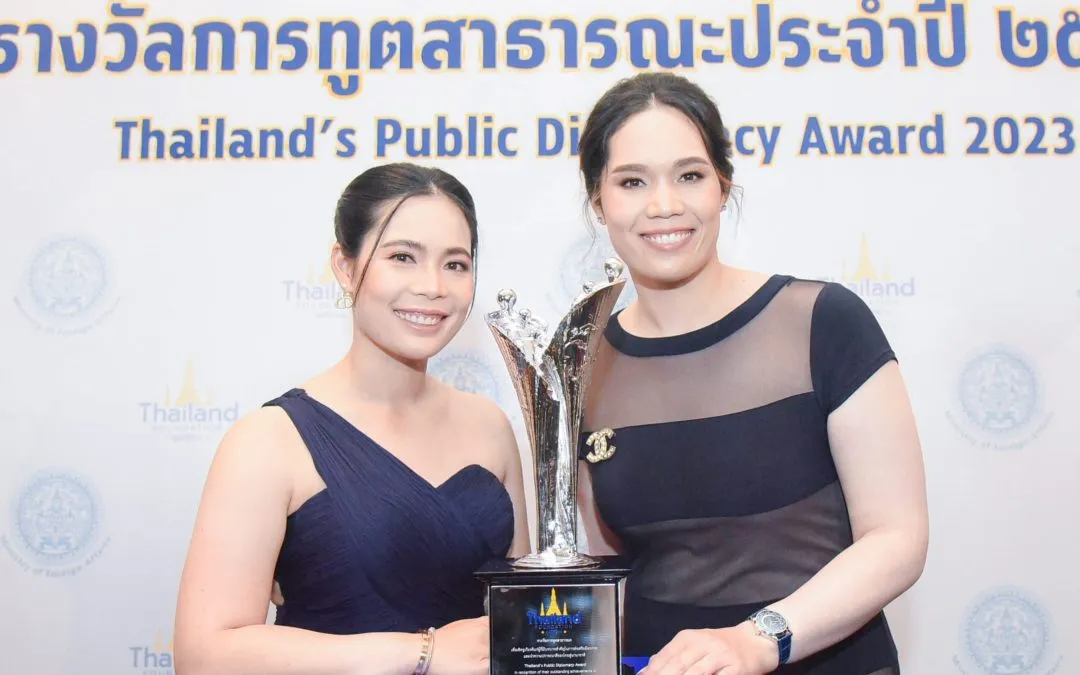 Pro Mo, Pro May Bestowed Thailand’s Public Diplomacy Award