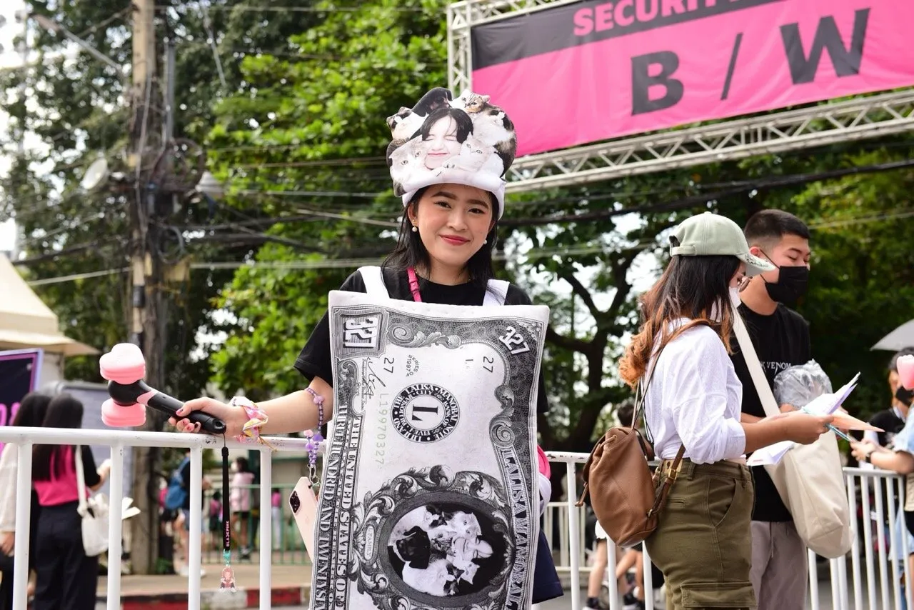 A fan going to a BLACKPINK concert in Bangkok Thailand