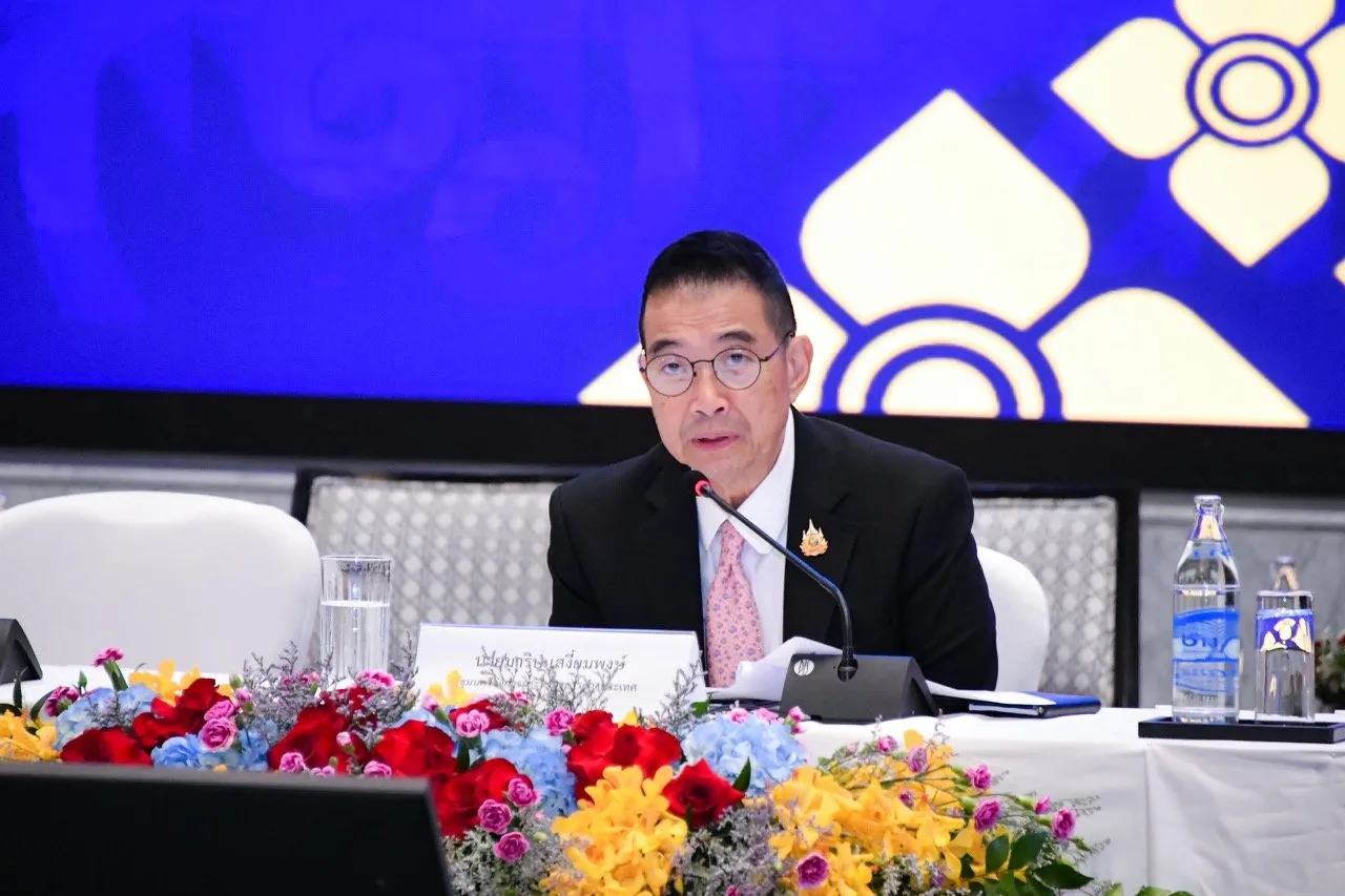 Cabinet ministers speaking at the 2025 Meeting of Ambassadors and Consuls-General in Bangkok