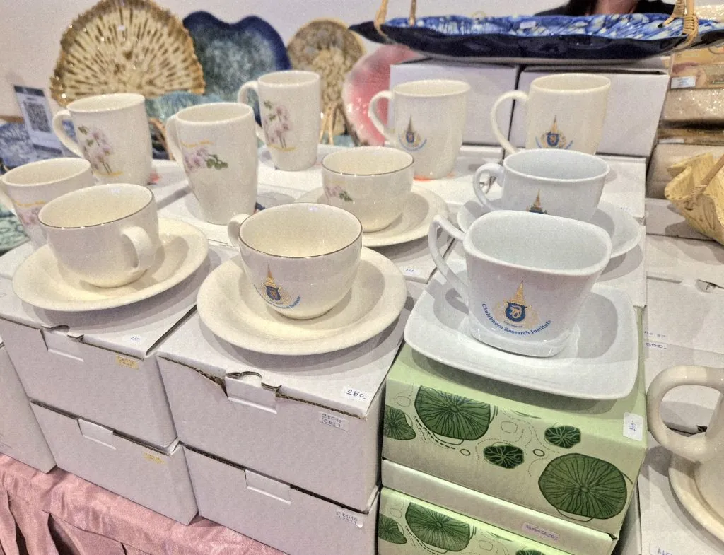 Princess Chulabhorn chinaware