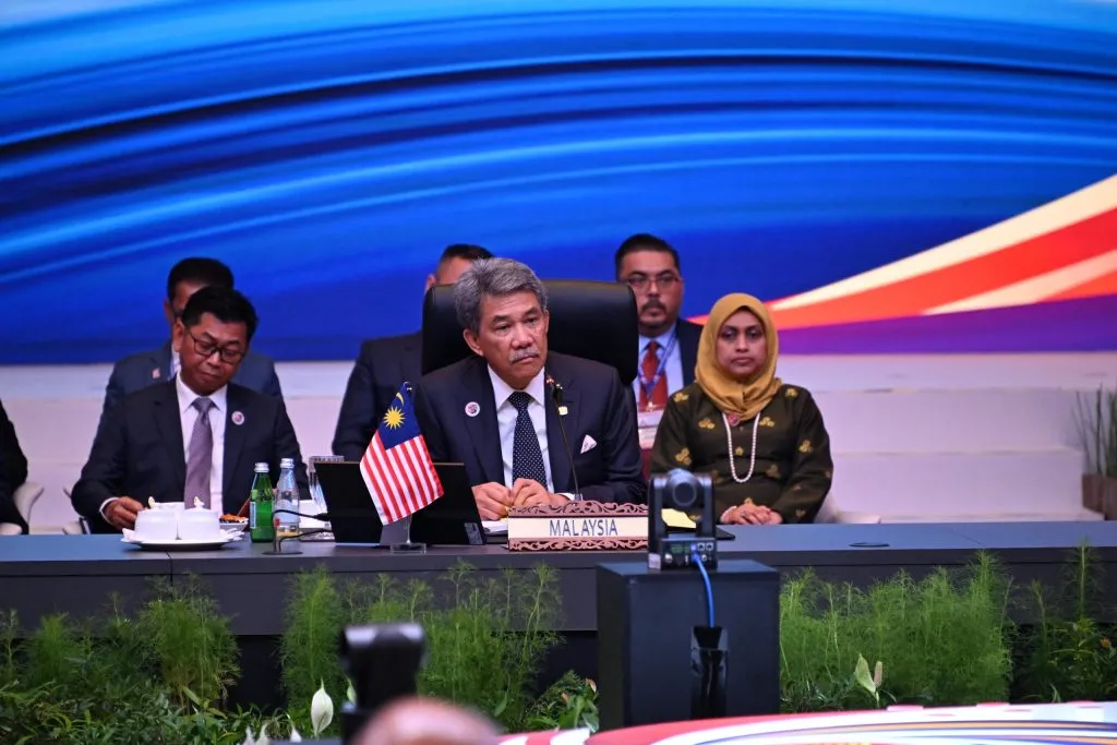 Malaysian Foreign Minister Mohamad bin Hasan at the 58th ASEAN Foreign Ministers’ Meeting held in Kuala Lumpur.