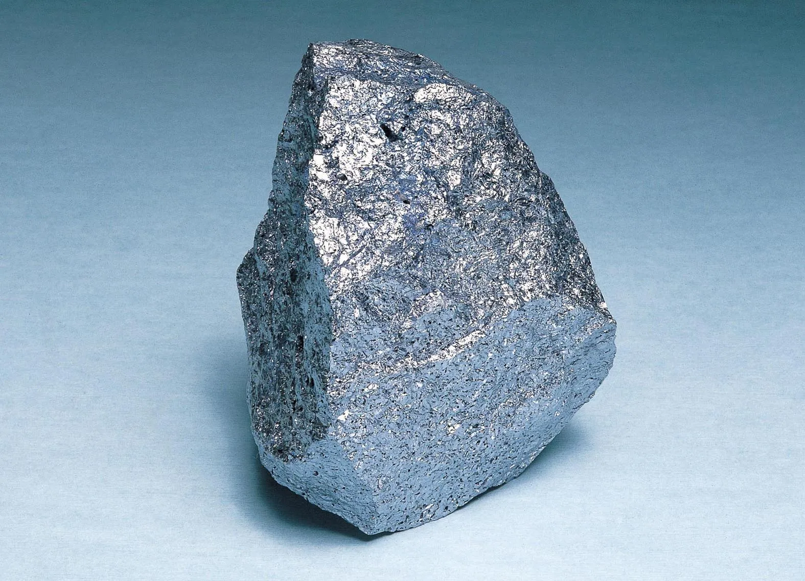 A lump of silicon metal.