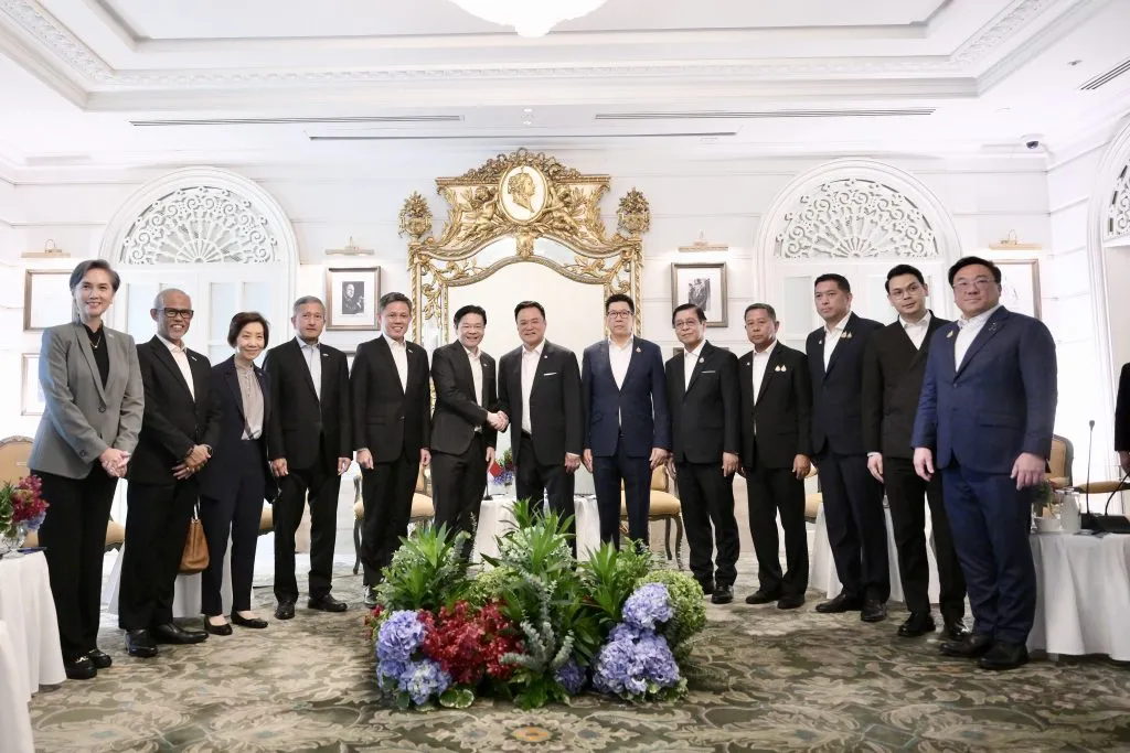 Thai and Singapore government delegations gather during the 5th Thailand-Singapore Leaders’ Retreat in Bangkok.